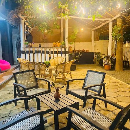 Hiricurry Hostel & Restaurant Dikwella Kültér fotó